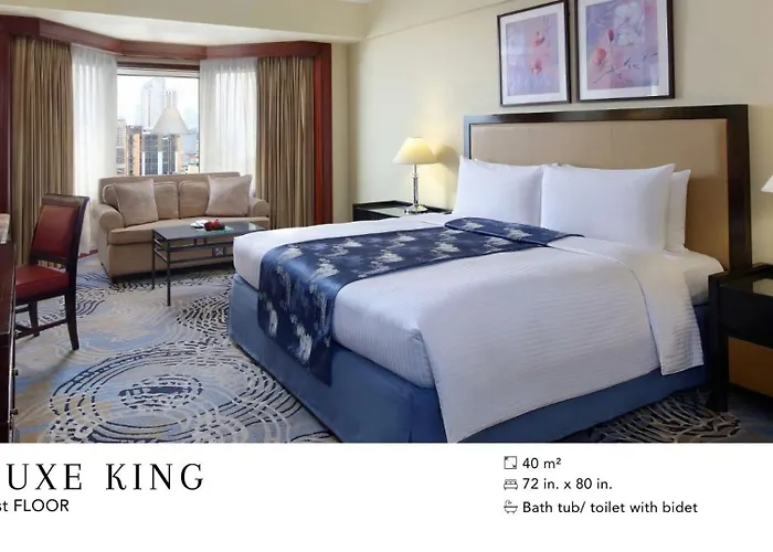 Deluxe King Room