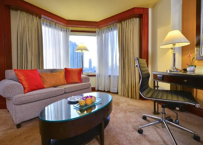 Regency King Room